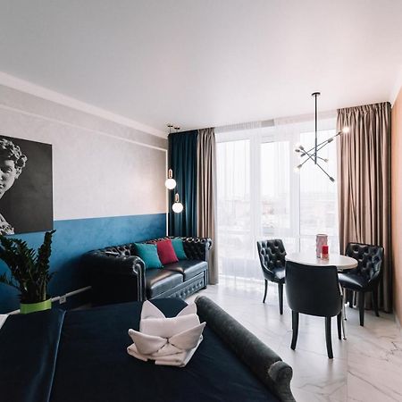 Royal Tower Vip Smart Apartments 3 Kiev Esterno foto