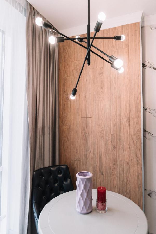 Royal Tower Vip Smart Apartments 3 Kiev Esterno foto