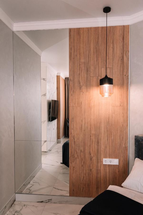 Royal Tower Vip Smart Apartments 3 Kiev Esterno foto