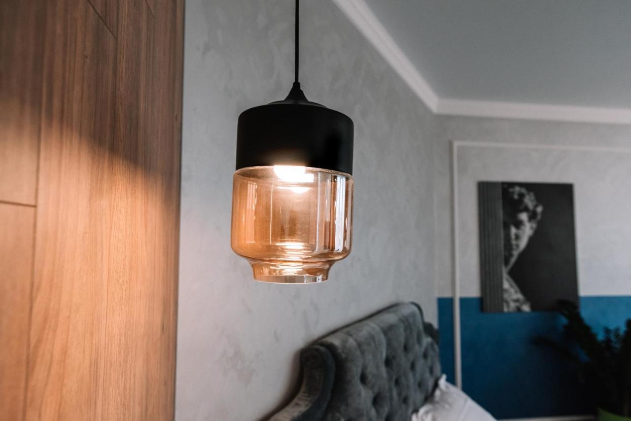 Royal Tower Vip Smart Apartments 3 Kiev Esterno foto