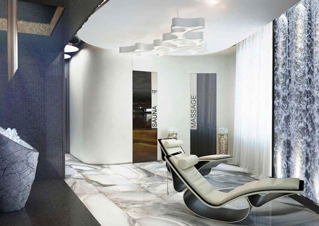 Royal Tower Vip Smart Apartments 3 Kiev Esterno foto